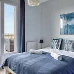 Apartment Le Leon Gambetta Avec Terrasse Vue *