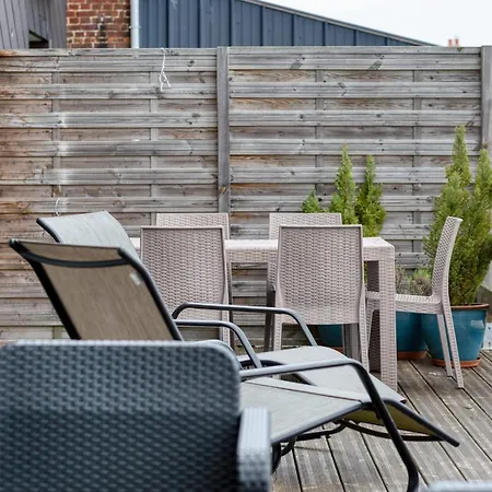 Le Léon Gambetta Avec Terrasse Vue *