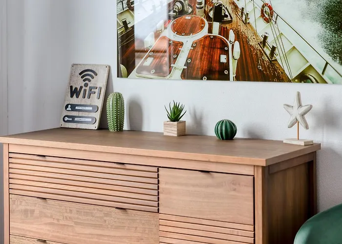 Le Leon Gambetta Avec Terrasse Vue